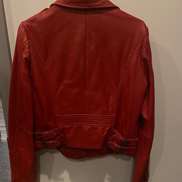 Leather jacket - Picture 2 of 4